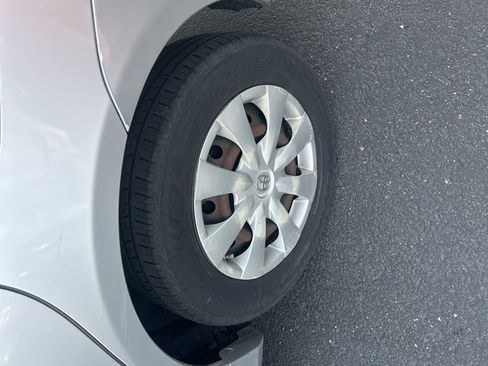 Used 2009 Toyota Corolla LE image 16