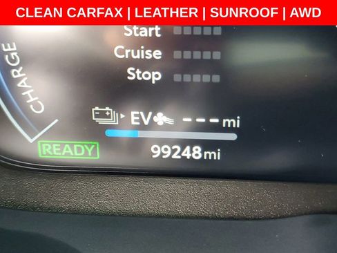 Used 2024 Toyota RAV4 XSE w/ Weather Package AWD/4WD image 4