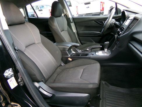 Used 2018 Subaru Impreza 2.0i Premium w/ Eyesight & BSD & Rcta image 11