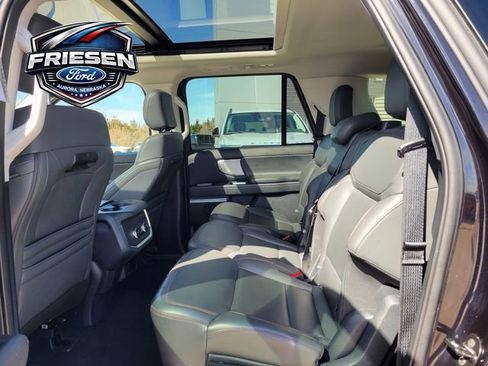 Used 2025 Ford Expedition Max Active image 24