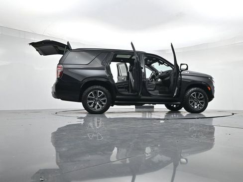 Used 2021 Chevrolet Tahoe Z71 w/ Luxury Package image 49