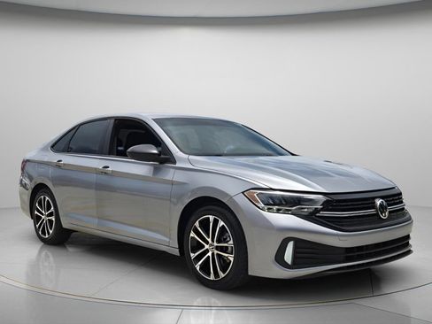 Certified 2022 Volkswagen Jetta Sport FWD image 8