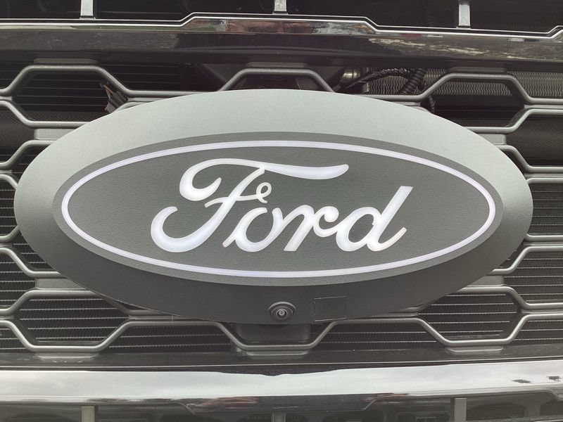 New 2026 Ford F250 Lariat w/ Black Appearance Package AWD/4WD image 4