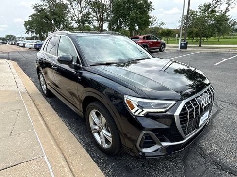Used 2022 Audi Q3 2.0T Premium Plus w/ Premium Plus Package AWD/4WD image 8