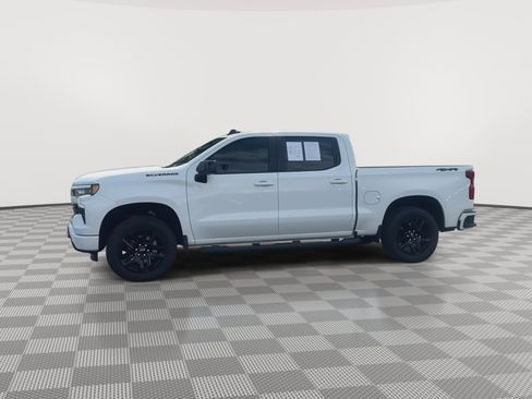 Certified 2023 Chevrolet Silverado 1500 RST w/ Rally Edition AWD/4WD image 5