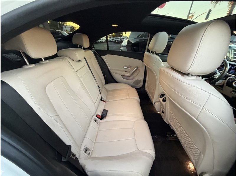 Used 2021 Mercedes-Benz A 220 image 27