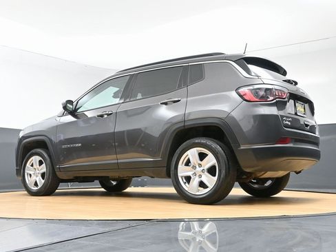 Used 2022 Jeep Compass Latitude image 52