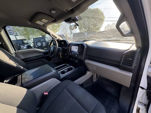 Used 2019 Ford F150 XL w/ Equipment Group 101A Mid AWD/4WD image 9