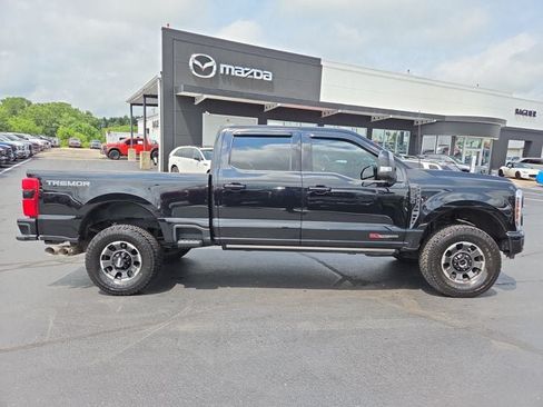 Used 2024 Ford F250 Lariat w/ Lariat Ultimate Package AWD/4WD image 6