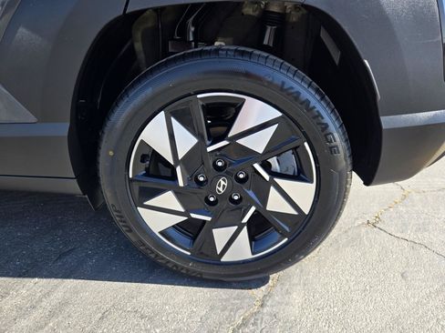 Used 2024 Hyundai Kona SEL FWD image 34