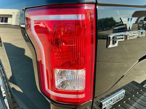 Used 2017 Ford F150 XLT w/ Equipment Group 302A Luxury image 14