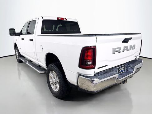 Used 2025 RAM 2500 Big Horn AWD/4WD image 5