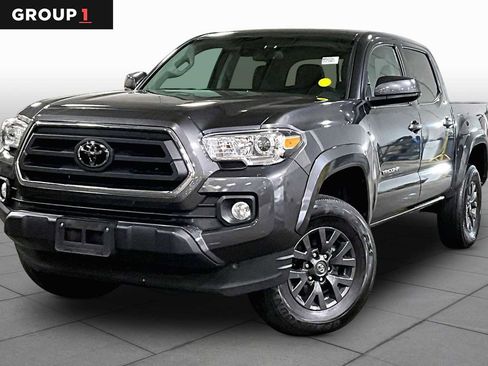 Used 2022 Toyota Tacoma SR5 AWD/4WD image 1