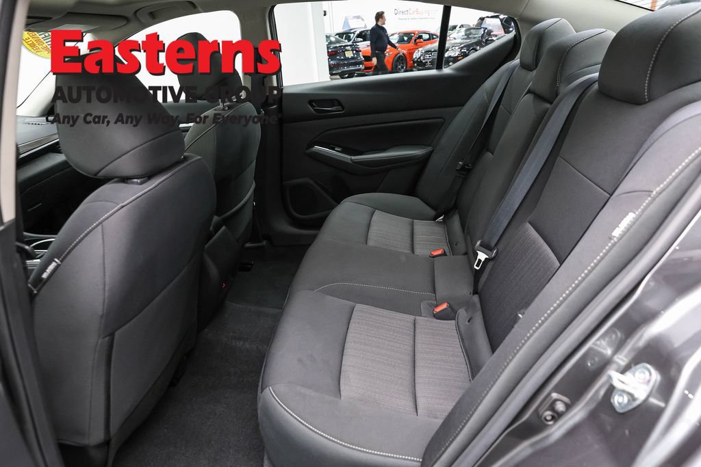 Used 2023 Nissan Altima 2.5 SV w/ SV Premium Package AWD/4WD image 23