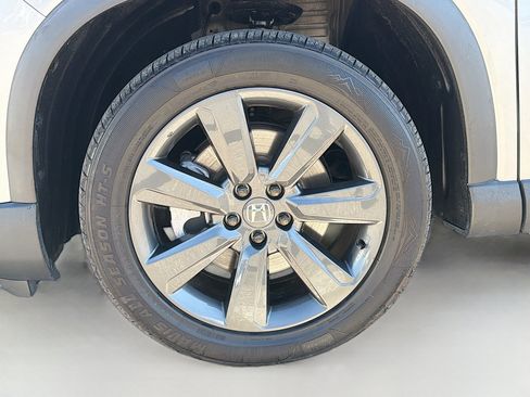 Used 2023 Honda Pilot Sport image 41