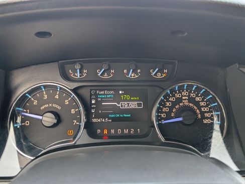 Used 2011 Ford F150 XLT w/ XLT Convenience Pkg RWD image 19