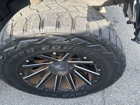 Used 2017 Ford F150 Lariat image 10