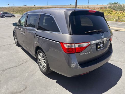 Used 2012 Honda Odyssey EX image 4