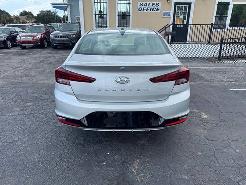 Used 2019 Hyundai Elantra SEL FWD image 7