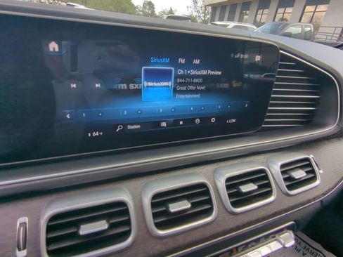 Used 2022 Mercedes-Benz GLS 450 4MATIC image 6