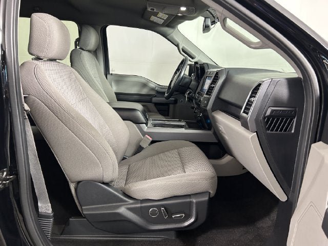 Used 2018 Ford F150 XLT w/ Equipment Group 302A Luxury AWD/4WD image 27
