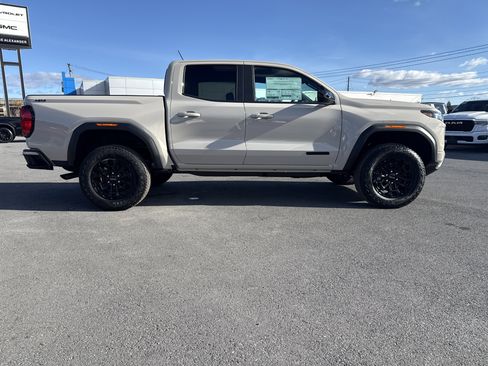 New 2026 GMC Canyon Elevation w/ Convenience Package image 2