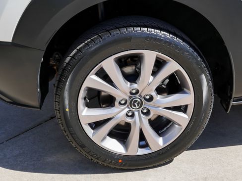 Used 2023 MAZDA CX-30 AWD 2.5 S w/ Select Package image 11
