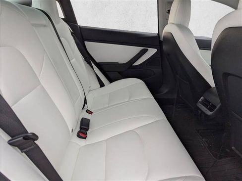 Used 2019 Tesla Model 3 Standard Range Plus RWD image 27