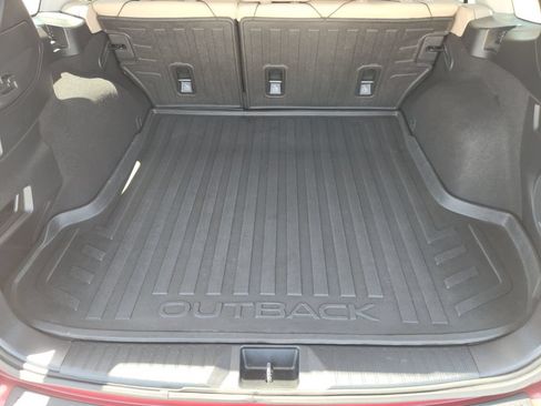 Used 2018 Subaru Outback 2.5i Limited AWD/4WD image 26