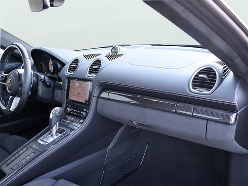 Used 2025 Porsche 718 Cayman GT4 image 11