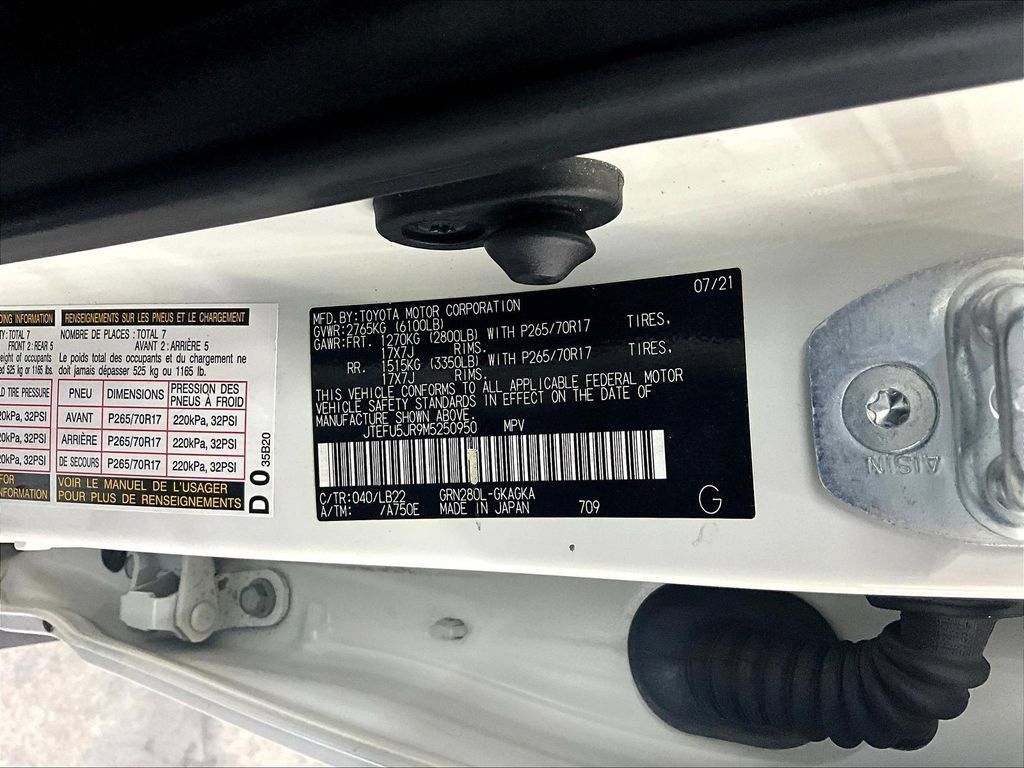Used 2021 Toyota 4Runner SR5 Premium w/ Moonroof Package RWD image 21