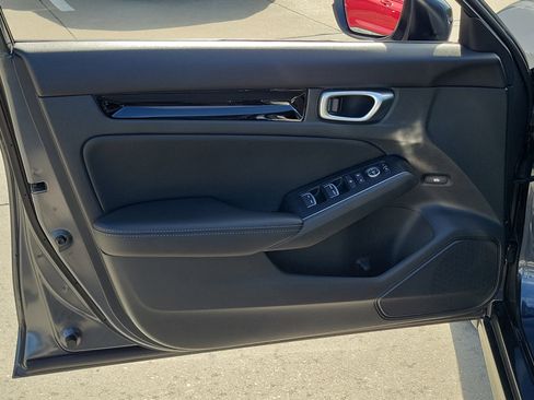 Certified 2023 Honda Civic Touring image 23