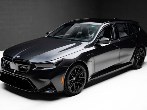 Used 2027 BMW M5 Touring AWD/4WD image 5