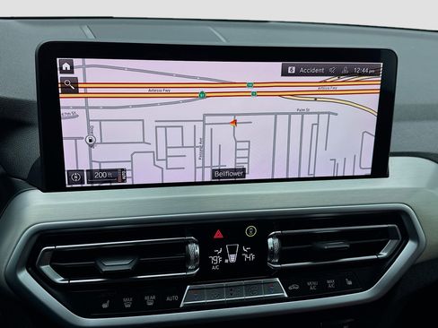 Used 2022 BMW X3 sDrive30i w/ M Sport Package 2 image 9