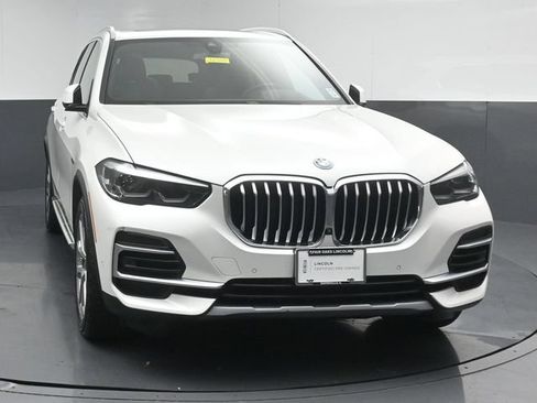 Used 2022 BMW X5 xDrive45e AWD/4WD image 2