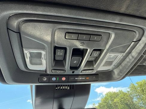 Used 2025 GMC Sierra 1500 Denali Ultimate AWD/4WD image 41