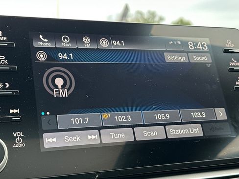 Used 2019 Honda Accord Touring image 20