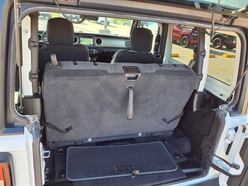 Certified 2021 Jeep Wrangler Sport image 25