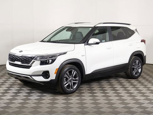 Used 2021 Kia Seltos S image 7