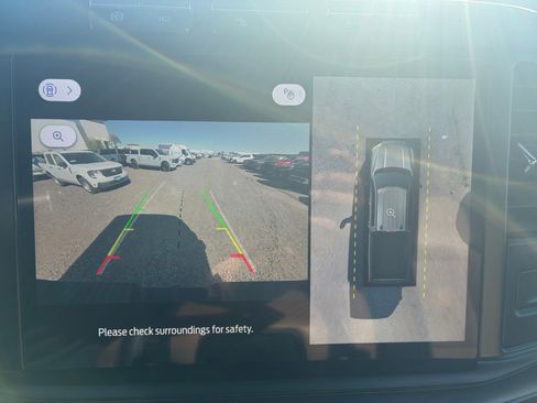 Used 2023 Ford F250 Lariat w/ Tremor Off-Road Package image 39