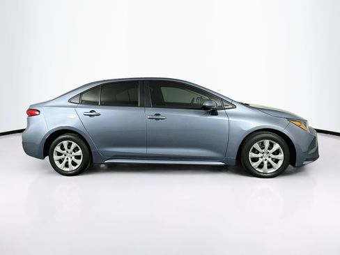 Used 2023 Toyota Corolla LE FWD image 10