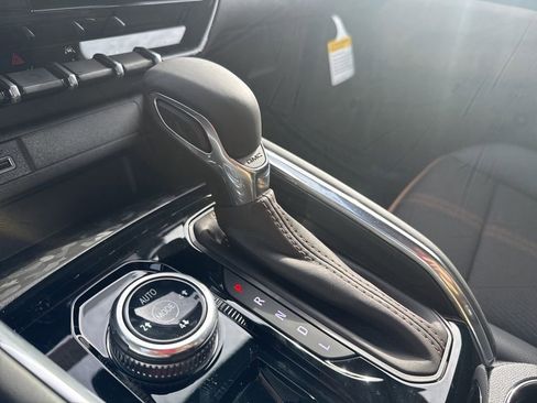 New 2026 GMC Canyon AT4 image 33