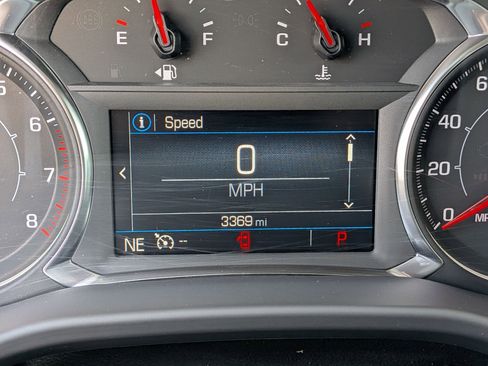 Certified 2023 GMC Acadia SLE w/ Driver Convenience Package AWD/4WD image 11