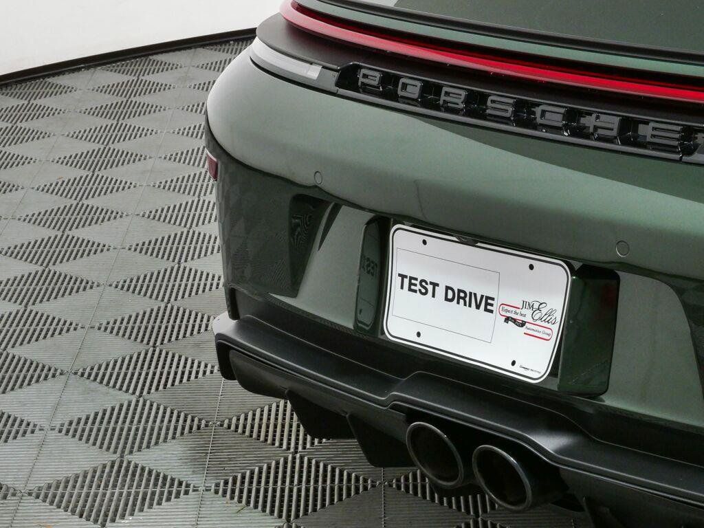 Certified 2026 Porsche 911 GT3 RWD image 30