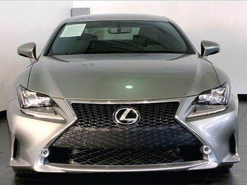 Used 2017 Lexus RC 200t image 3