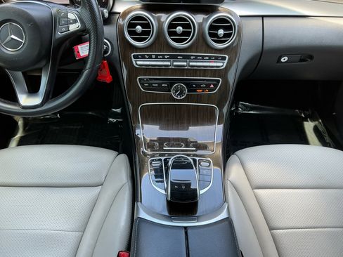 Used 2016 Mercedes-Benz C 300 Sedan image 10