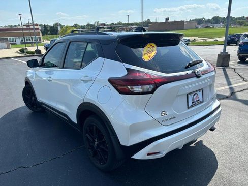 Used 2024 Nissan Kicks SR w/ SR Premium Package FWD image 6