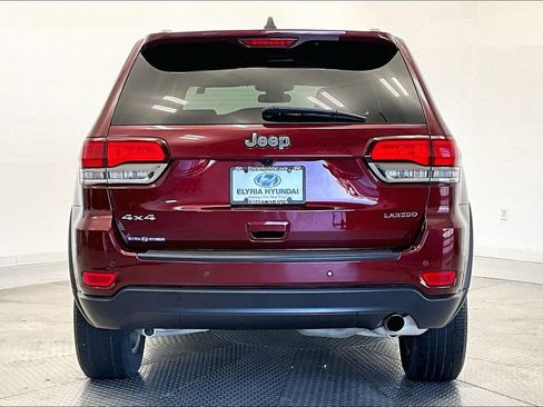 Used 2021 Jeep Grand Cherokee Laredo w/ Security & Convenience Group AWD/4WD image 4