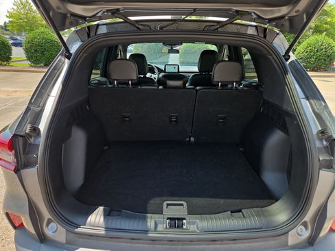 Used 2025 Ford Escape ST-Line FWD image 9