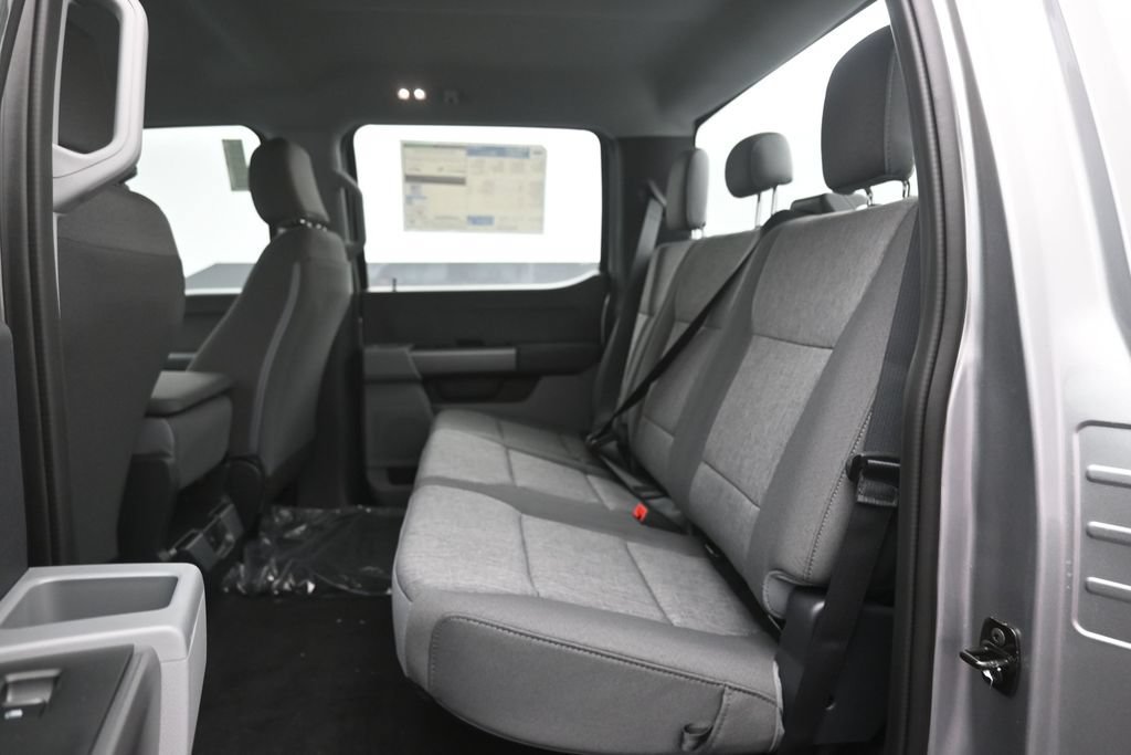 New 2027 Ford F250 XL w/ Tremor Off-Road Package AWD/4WD image 7